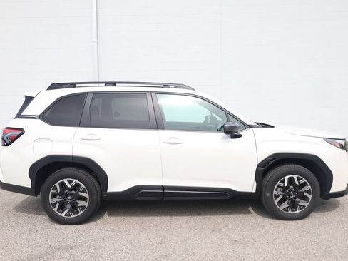 Certified 2026 Subaru Forester Premium AWD/4WD image 5