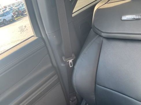 New 2025 Ford Expedition Max Platinum w/ Stealth Performance Package image 31