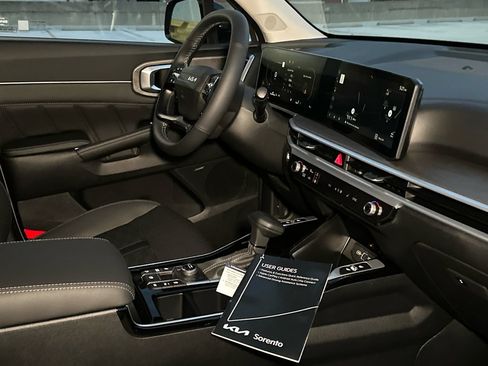 New 2026 Kia Sorento SX AWD/4WD image 15