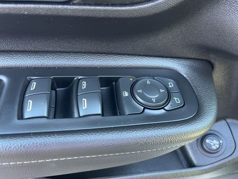 Used 2020 GMC Terrain Denali w/ Denali Premium Package image 16