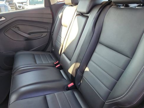 Used 2014 Ford C-MAX SEL w/ Exterior Protection Package image 16