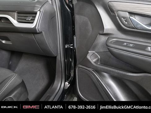 Certified 2024 GMC Terrain SLE image 22