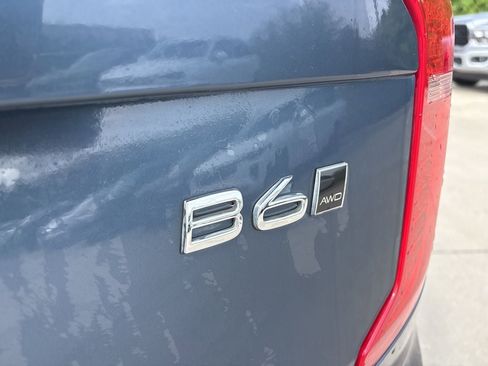 Used 2023 Volvo XC90 B6 Plus w/ Protection Package Premier image 9