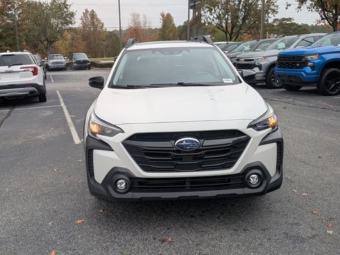 Used 2024 Subaru Outback Onyx Edition XT image 3