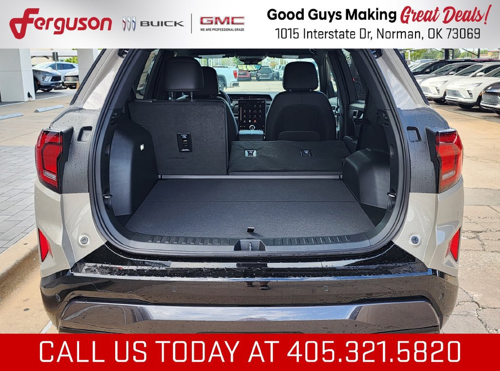 New 2027 GMC Terrain AT4 w/ Convenience Package III AWD/4WD image 52