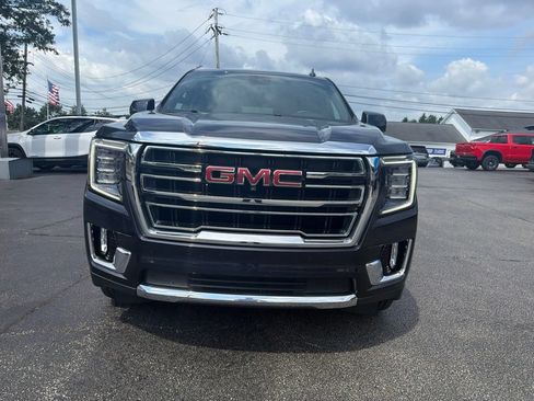 Used 2023 GMC Yukon SLT w/ SLT Luxury Package AWD/4WD image 8