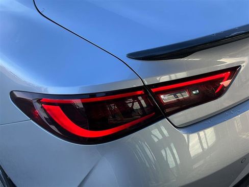 Used 2017 INFINITI Q60 Red Sport 400 image 19