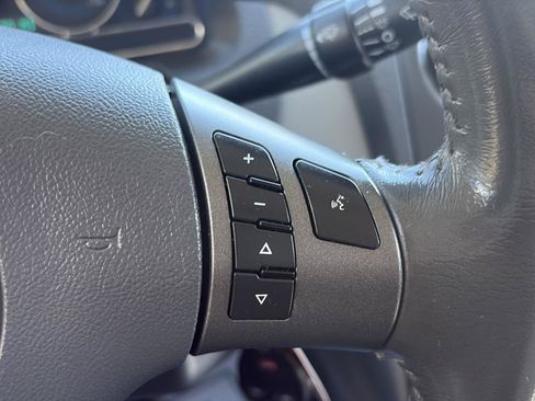 Used 2006 Chevrolet HHR LT w/ Preferred Equipment Group FWD image 20