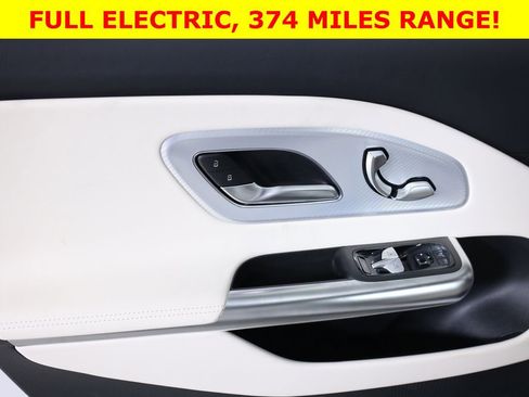 Used 2026 Mercedes-Benz CLA 250+ image 9