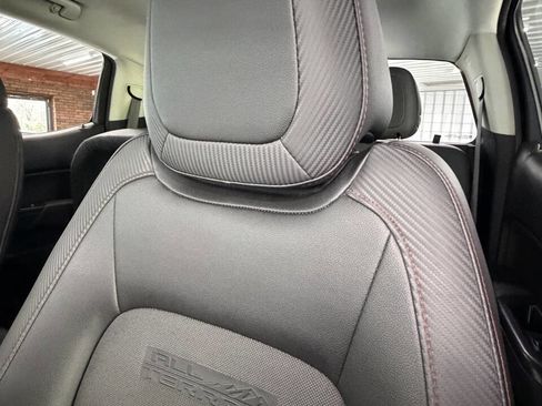 Used 2016 GMC Canyon SLE w/ All Terrain Adventure Package image 24