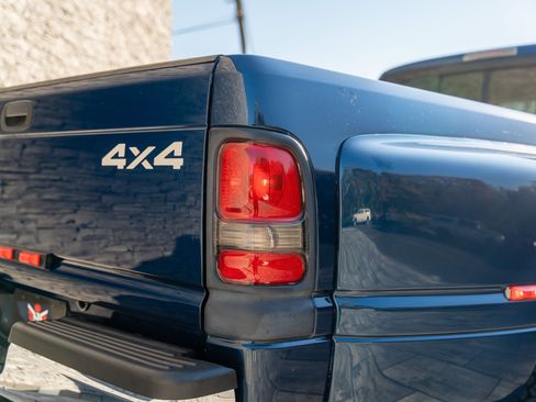 Used 2002 Dodge Ram 3500 Truck 4x4 Quad Cab image 36