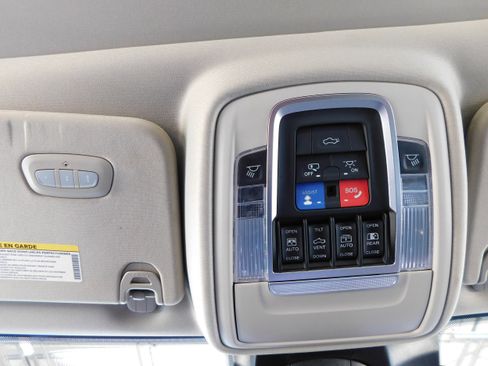 Used 2022 RAM 1500 Laramie w/ Laramie Southwest Edition image 24