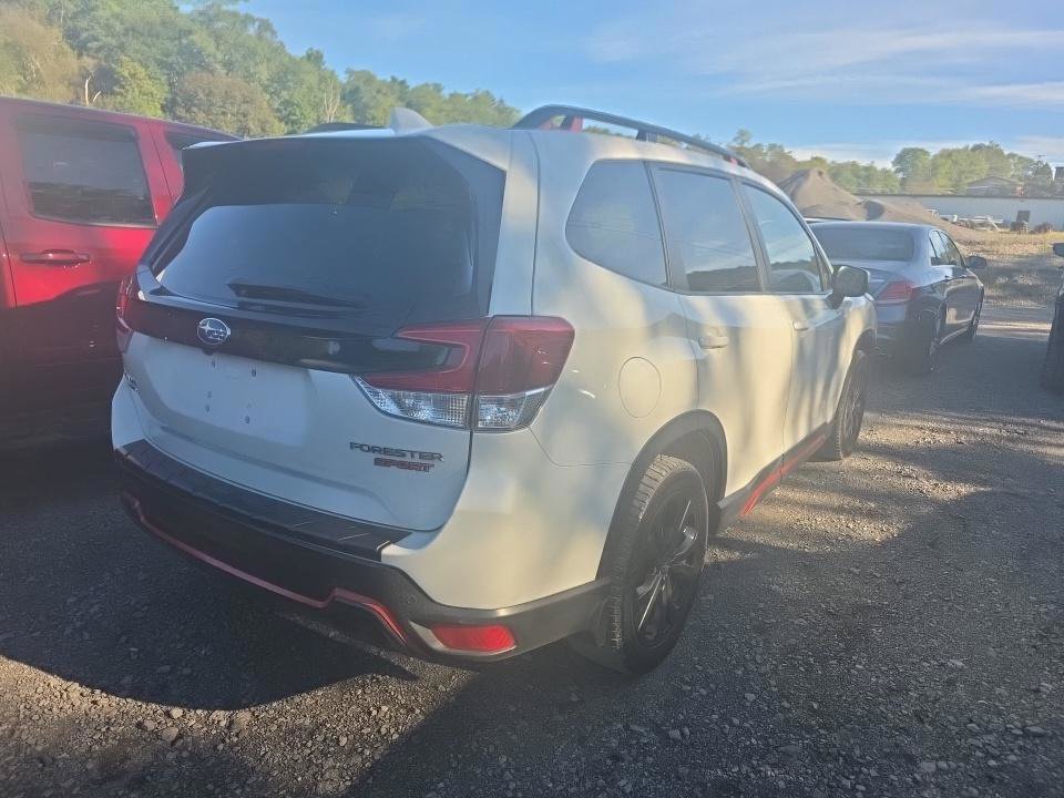 Used 2019 Subaru Forester Sport AWD/4WD image 4