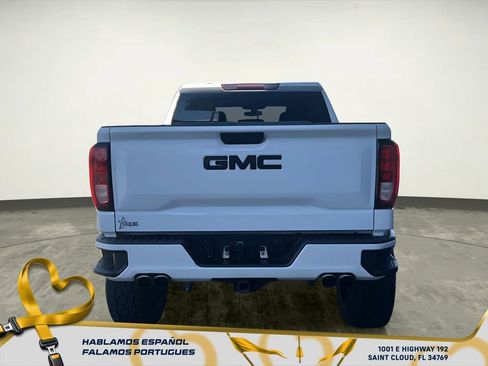 Used 2020 GMC Sierra 1500 Elevation w/ Elevation Value Package image 5