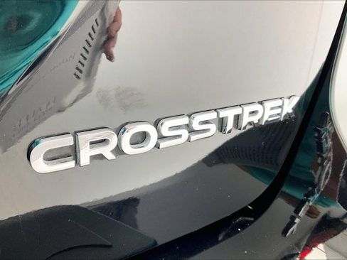 Used 2024 Subaru Crosstrek 2.0i Premium image 7