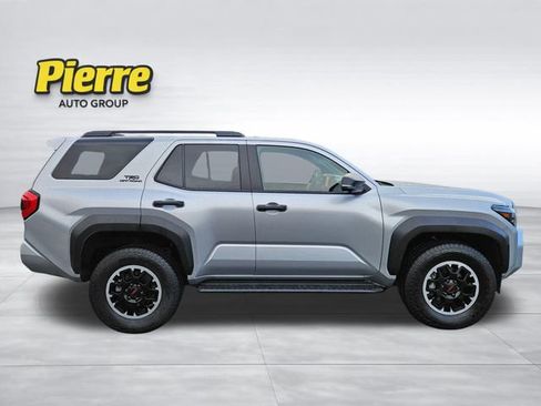 Used 2025 Toyota 4Runner TRD Off-Road Premium image 6