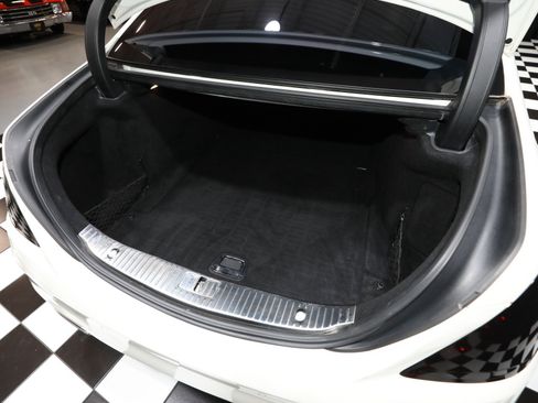 Used 2019 Mercedes-Benz S 560 4MATIC Sedan image 5