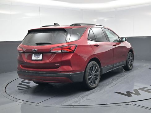 Certified 2024 Chevrolet Equinox RS image 9