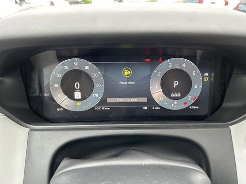 New 2026 Land Rover Range Rover Velar Dynamic SE image 27