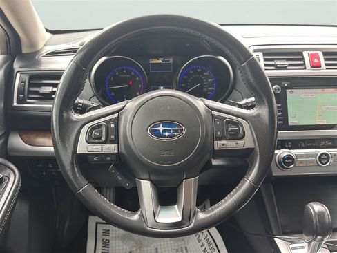 Used 2016 Subaru Outback 2.5i Limited AWD/4WD image 22