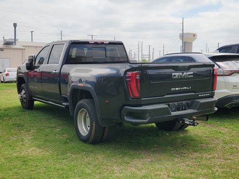 Used 2024 GMC Sierra 3500 Denali Ultimate image 6