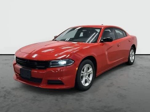 Used 2023 Dodge Charger SXT RWD image 1