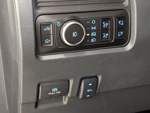 New 2026 Ford F250 Lariat w/ Chrome Package image 16