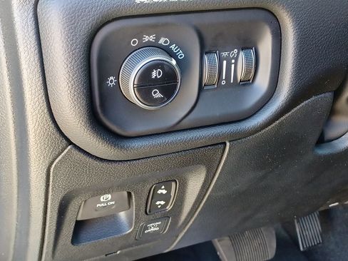 New 2026 RAM 1500 Big Horn AWD/4WD image 12