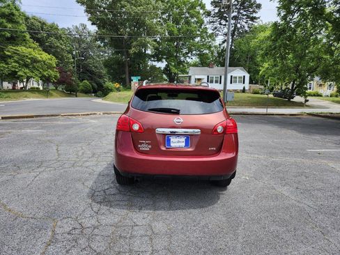 Used 2015 Nissan Rogue S w/ Convenience Package AWD/4WD image 13