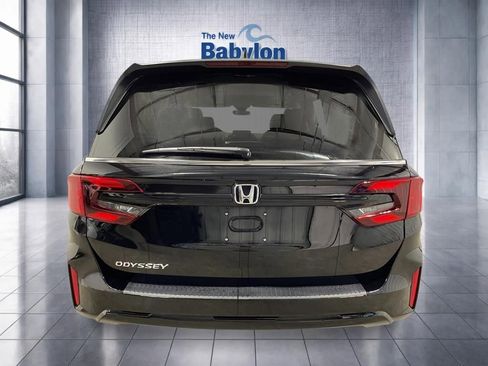 New 2026 Honda Odyssey EX-L image 4