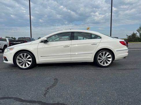 Used 2011 Volkswagen CC Lux FWD image 15