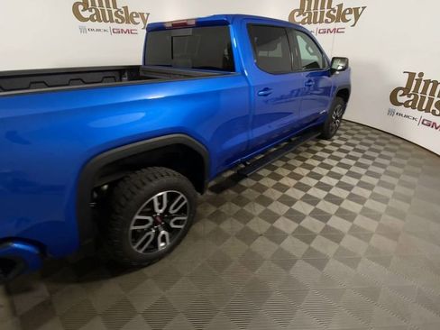 Used 2023 GMC Sierra 1500 AT4 w/ AT4 Premium Package AWD/4WD image 8