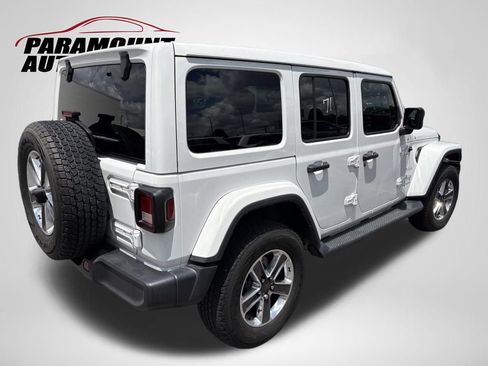 Used 2022 Jeep Wrangler Unlimited Sahara w/ Cold Weather Group AWD/4WD image 3