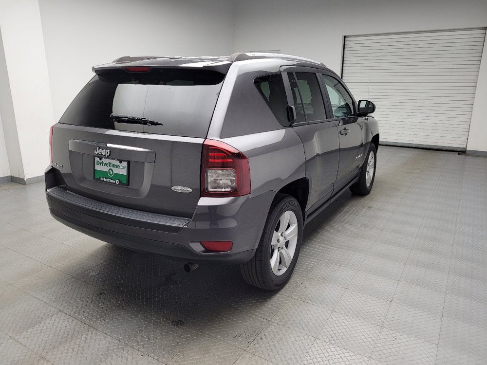 Used 2016 Jeep Compass Latitude AWD/4WD image 9