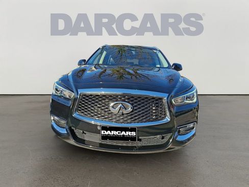 Used 2020 INFINITI QX60 Luxe w/ Essential Package image 2