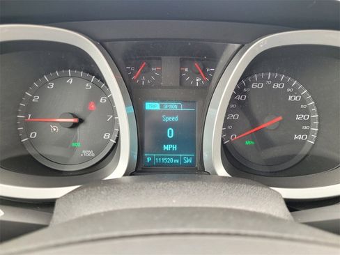 Used 2017 Chevrolet Equinox LS image 19