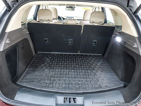 Used 2021 Lincoln Corsair AWD w/ Equipment Group 101A image 29