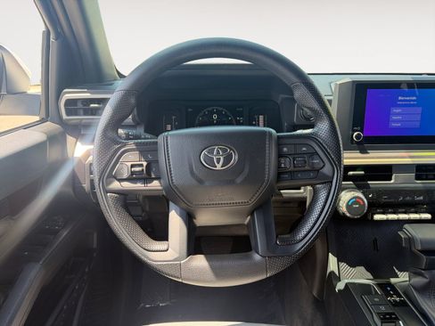 Certified 2025 Toyota Tacoma SR5 AWD/4WD image 12