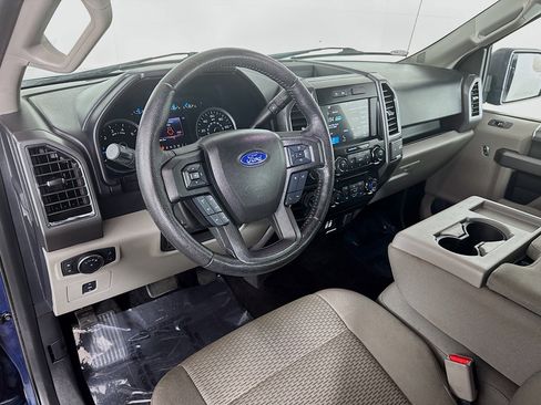 Used 2016 Ford F150 XLT w/ Equipment Group 302A Luxury image 9