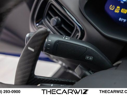 Used 2023 Aston Martin V8 Vantage Coupe RWD image 54