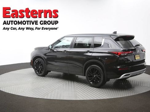 Used 2024 Mitsubishi Outlander SE AWD/4WD image 63
