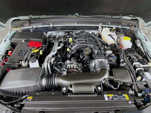 Used 2024 Jeep Wrangler Sport S image 32