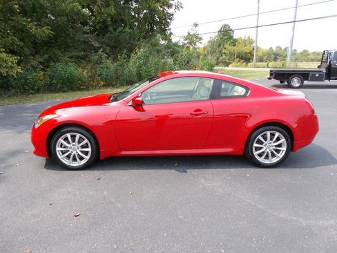 Used 2013 INFINITI G37 x w/ Premium Pkg image 6