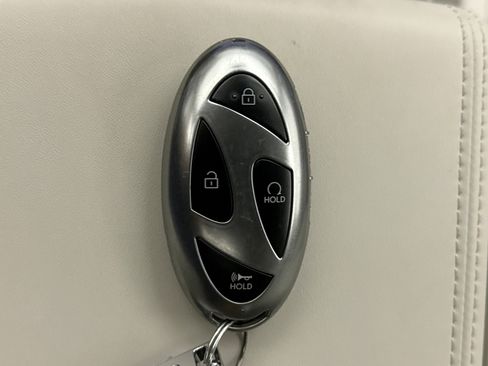 Used 2025 Hyundai Santa Fe Calligraphy image 10