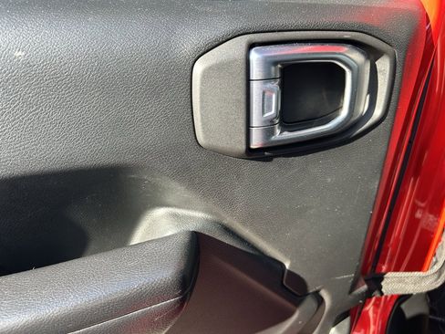 Used 2020 Jeep Gladiator Sport w/ Quick Order Package 24S image 24