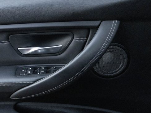 Used 2018 BMW M3 Competition w/ Competition Package image 16