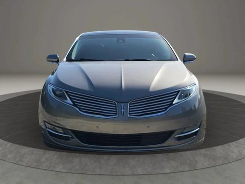 Used 2016 Lincoln MKZ w/ Equipment Group 300A Reserve FWD image 8