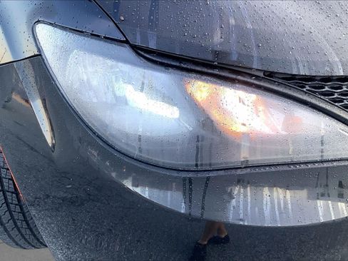 Used 2022 Chrysler Voyager LX FWD image 25