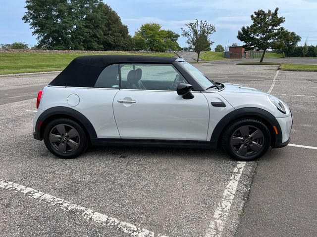 Used 2022 MINI Cooper Convertible FWD image 12