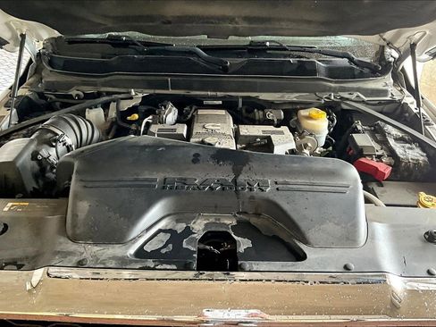 Used 2019 RAM 3500 Tradesman image 27